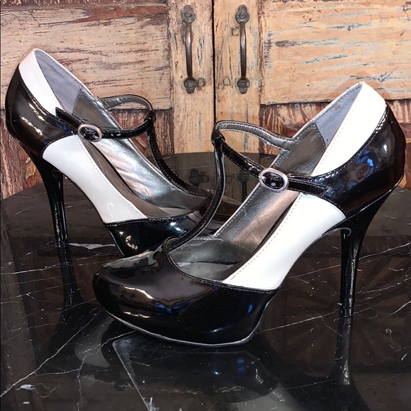 Guess 2 tone patent leather heels size 6.5 M - Picture 1 of 7